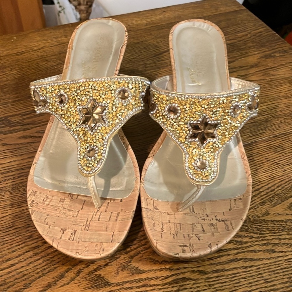 Madeline Stewart heeled rhinestone sandal  size 7